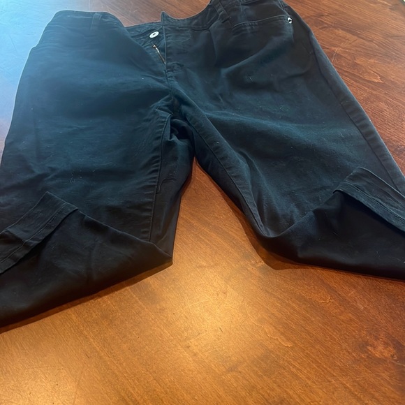 liz & co. Denim - Liz & Co Capri Jeans